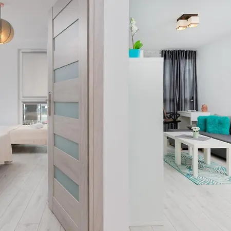Turzycowa With Parking In By Renters