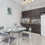 Turzycowa With Parking In By Renters Apartment