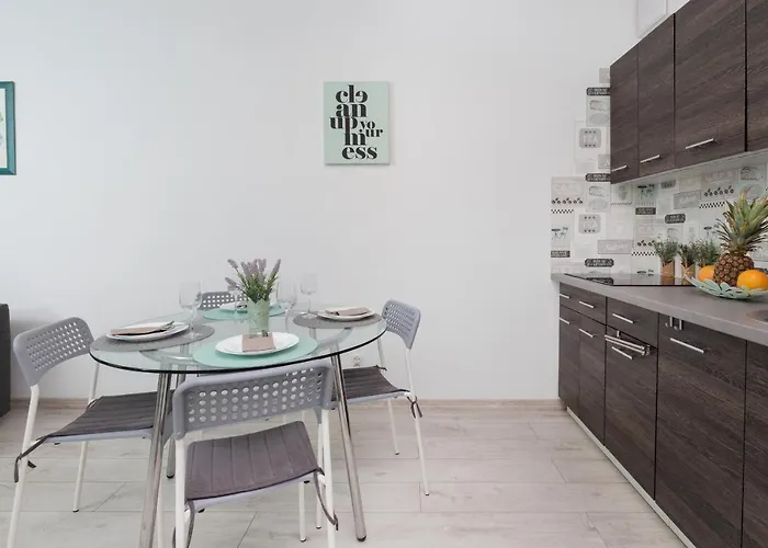 Turzycowa With Parking In By Renters * גדנסק