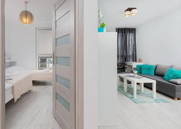 Turzycowa With Parking In By Renters